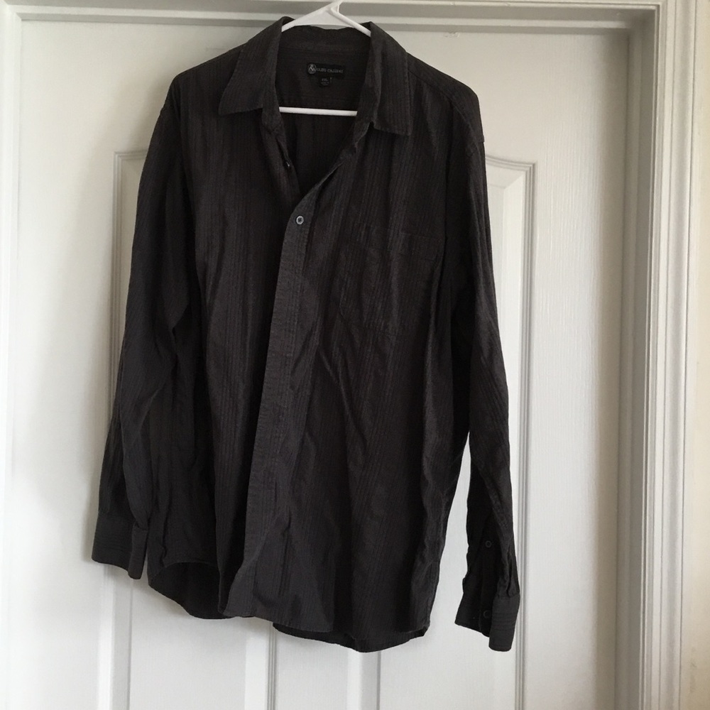 Oleg Cassini Charcoal Button-Up Shirt